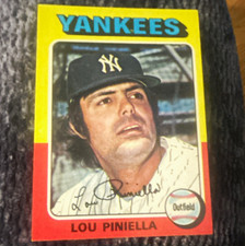 Topps 1975 Topps Yankees Cards Lot of 3: Piniella, Nettles,Stottlemyre #217 #160