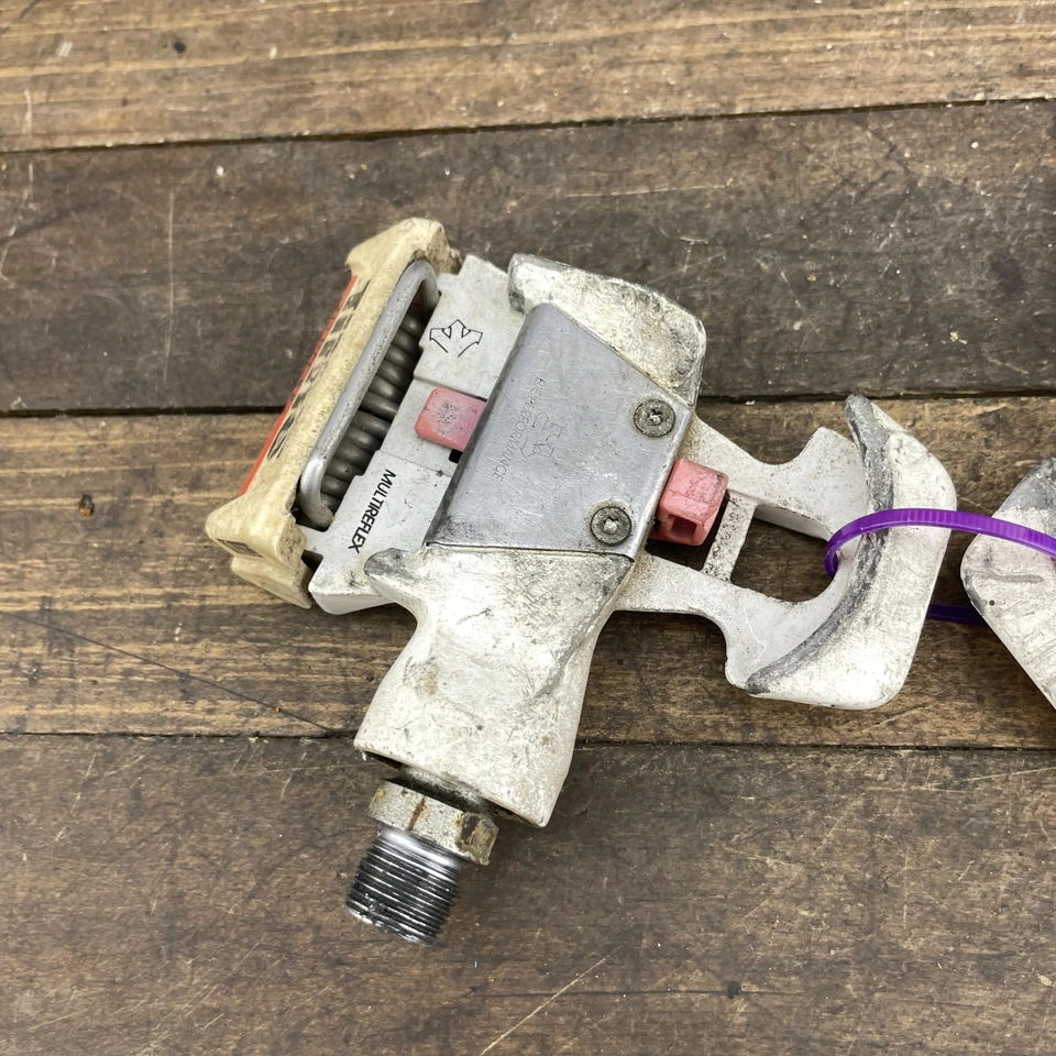 Vintage Time 50.1 Racing Clipless Road Bike Pedals Made in France Pair 460g - Image 3 of 4