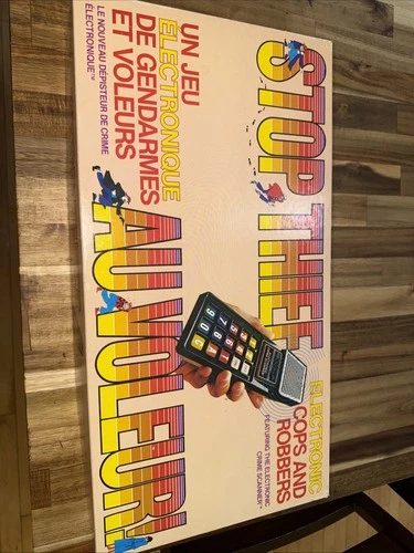 Vintage 1979 STOP THIEF Parker Bros Electronic Cops Robbers Board Game COMPLETE