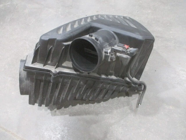 Limpiador de admisión de aire GMC Acadia Chevrolet Blazer 165 k OEM LKQ Foto 3 de 4