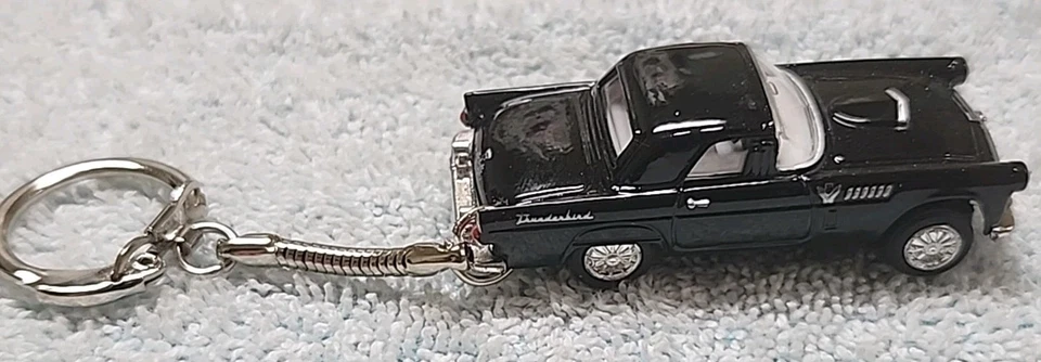 Llavero de colección NoS Kinsmart 1955 Ford Thunderbird Die Cast Metal 1:64 Foto 2 de 4