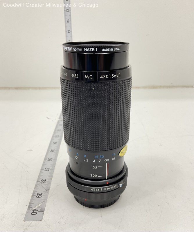Kiron Tele Zoom Camera Lens 80-200mm f/4 fits Nikon F-mount cameras