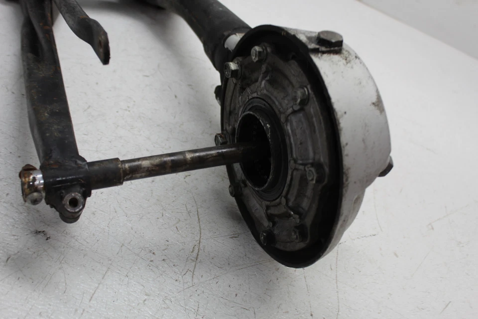 1981 YAMAHA MAXIM 650 XJ650 ЗАДНИЙ ПОВОРОТНЫЙ РЫЧАГ ПОДВЕСКИ - Изображение 3 из 4