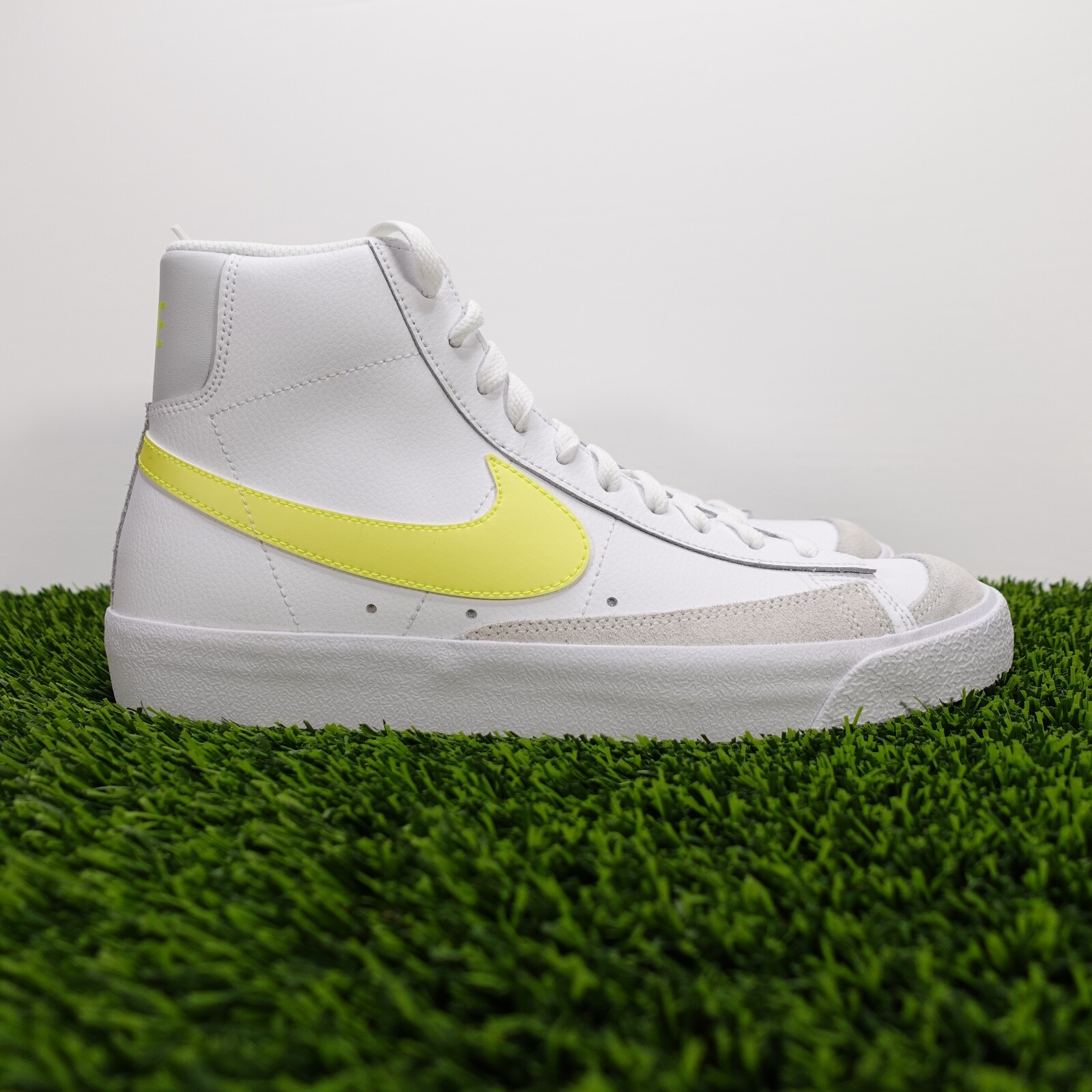 lemon nike blazers