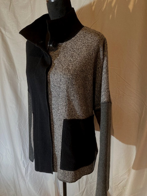 CAMELEON WOOL BLEND GRAY/BLACK BUTTON FRONT LONG … - image 3