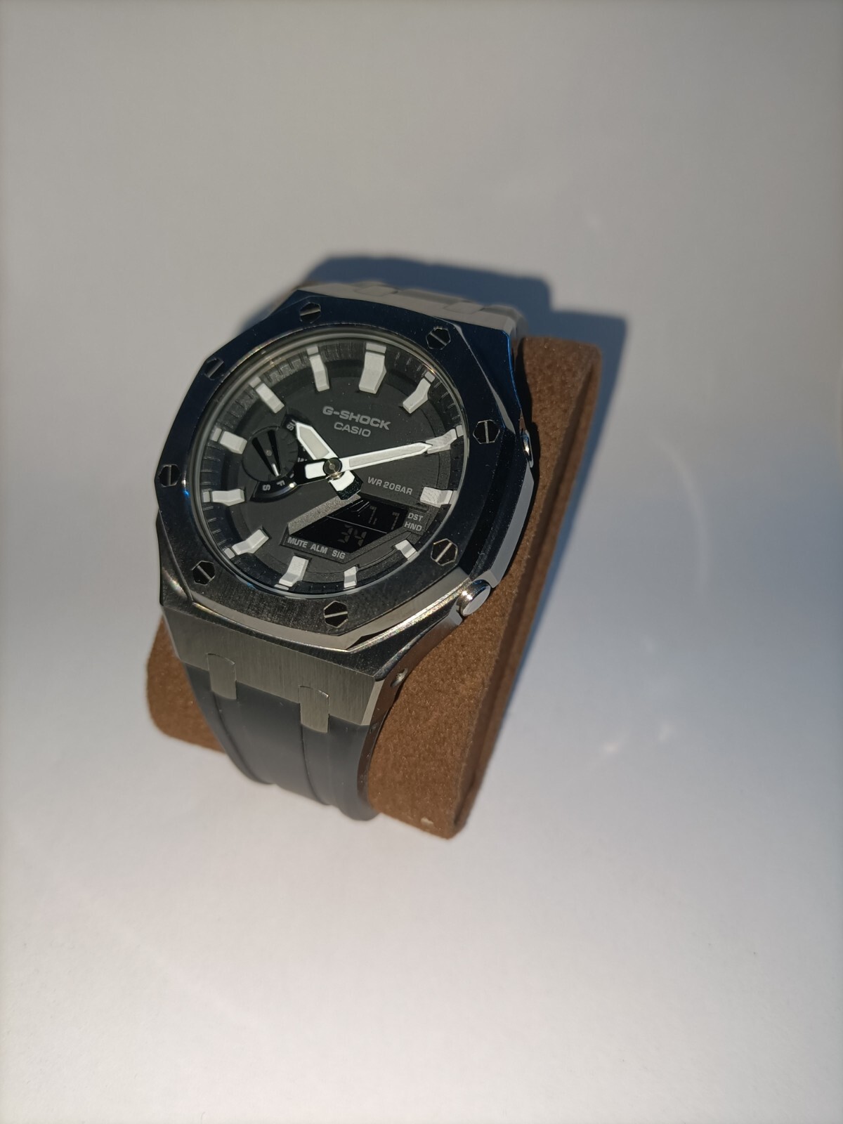 Casioak Custom G-Shock GA-2100 noir en résine et acier de 44 mm