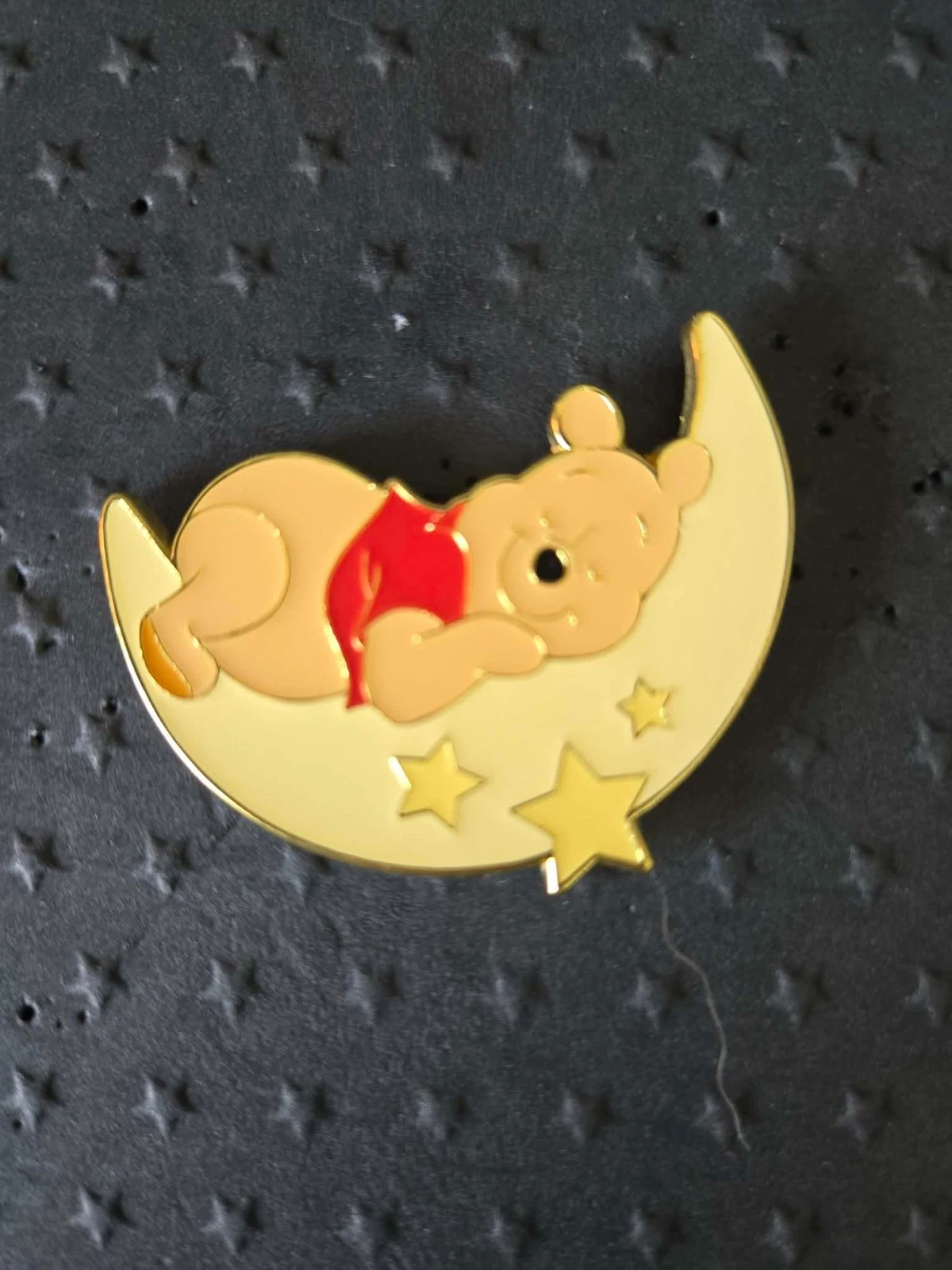 Disney Winnie the Pooh Moon Nap Mystery Pin - Pooh Bear