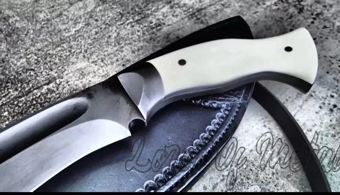 Personalizado Hecho a Mano Caza Camping Kukri Bowie Full Tang Supervivencia Bowie Hueso Mango Foto 3 de 3