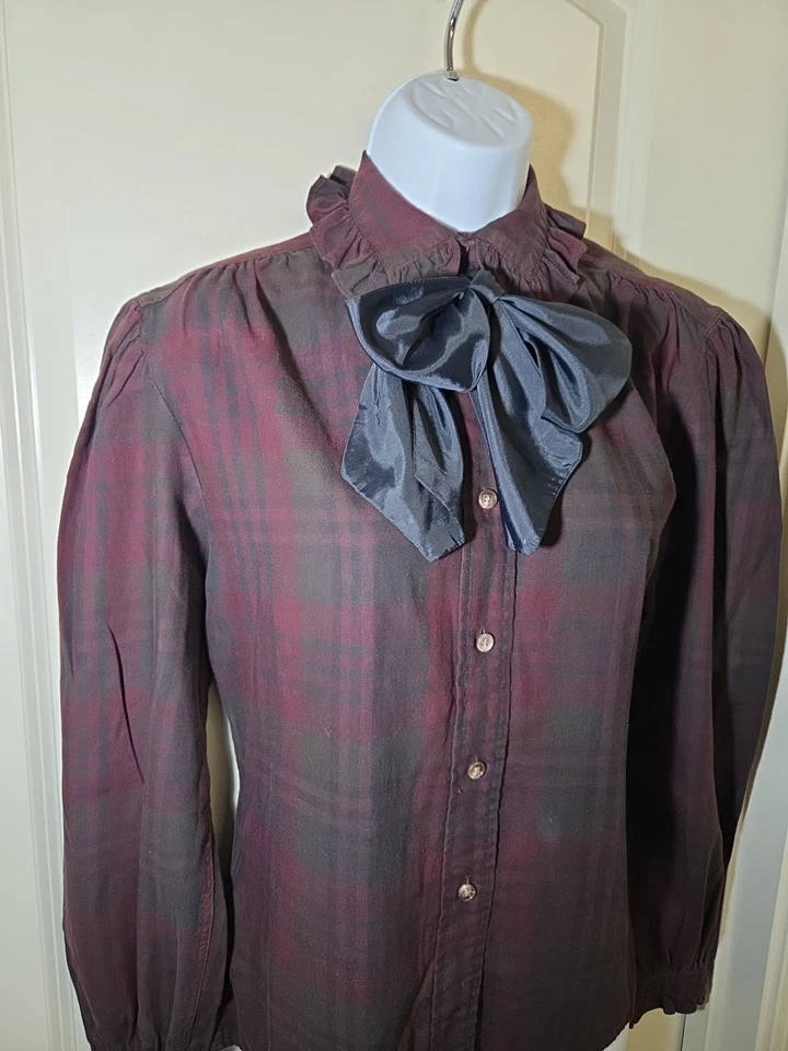 Blusa polo vintage anos 90 Ralph Lauren xadrez tartan cetim laço algodão com babados tamanho 6 - Imagem 2 de 4