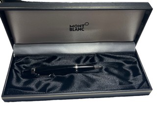 Bolígrafo Mont Blanc 4 1/2 pulgadas graso con caja y folleto
