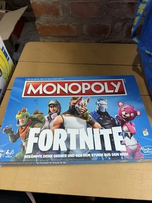 Hasbro Monopoly Fortnite Brettspiel - Bild 1 von 4