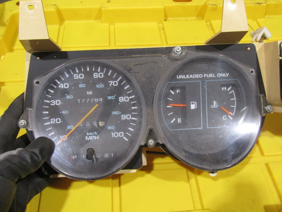 Dodge B1500 B2500 B3500 1995-1997 cuadro de instrumentos OEM (178 k millas) 95 96 97 Foto 2 de 4