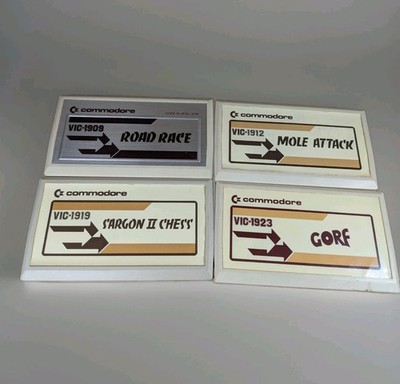 4 x Commodore Vic 20 ROM Cartridge Spiele - getestet funktionstüchtig Gorf Mole Attack PAL