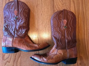 botas de avestruz los altos