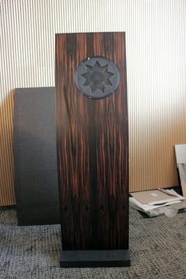 manger speakers price