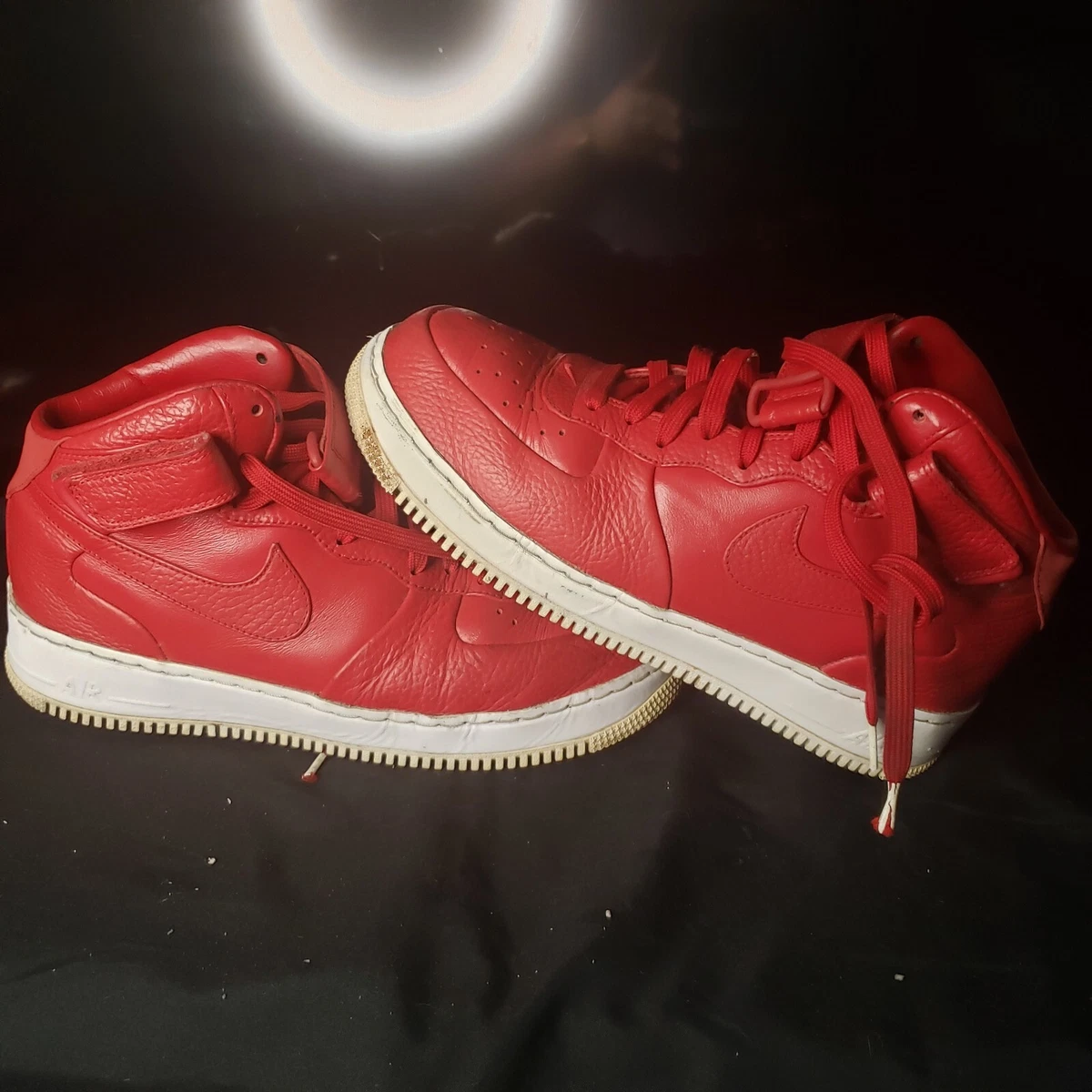 Nike air force hot sale 1 mid gym red