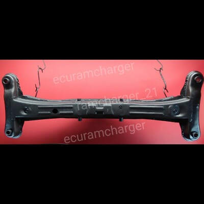 97 98 99 00 01 Toyota Camry 97-04 Avalon Lexus ES300 Rear Subframe