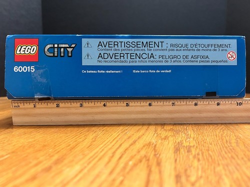 ✰ LEGO CITY ✰ COAST GUARD PLANE # 60015 ✰ FLOATPLANE FISHERMEN ✰USCG ✰ SEALED ✰ - Picture 7 of 8