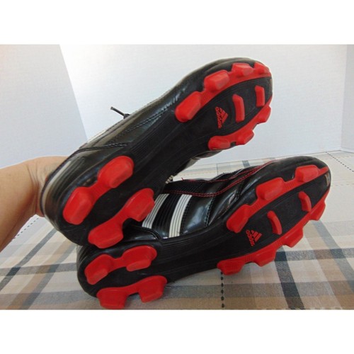Womens Adidas Black Leather Athletic Cleats Size 7 with red and white detail  - Picture 7 of 7
