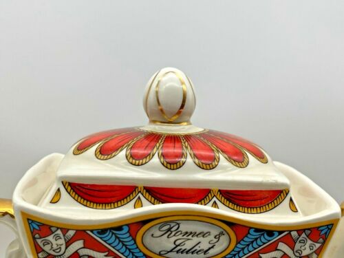 Vintage Porcelain Sadler teapot - Romeo and Juliet (Shakespeare) Boxed Brown - Picture 6 of 12