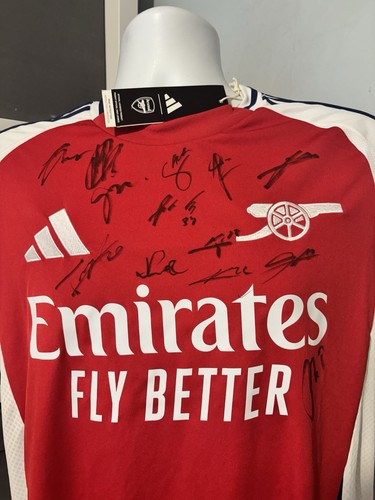 SIGNED ARSENAL FOOTBALL CLUB HOME SHIRT FROM THE 20024/25 SEASON WITH COA - Picture 2 of 6
