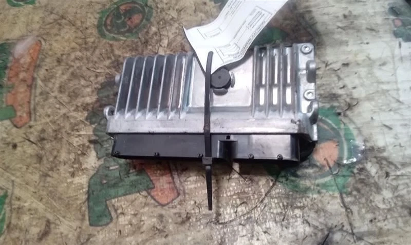 Módulo de control electrónico ECM del motor ID 89661-0EB10 compatible con 18 LEXUS RX450H 3340425 Foto 4 de 4