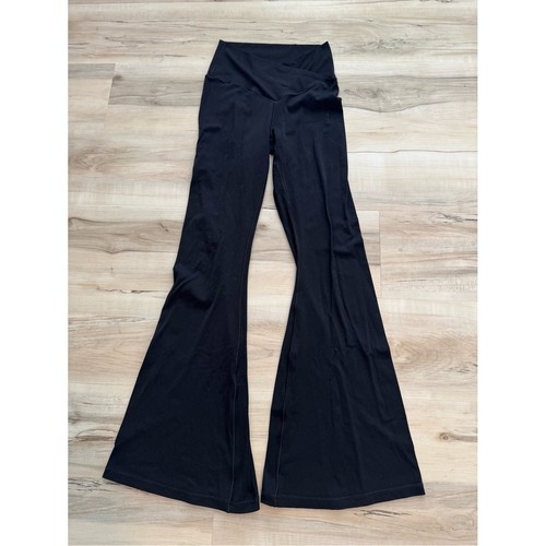 Aerie Offline Real Me Black Crossover High Waisted Flare Leggings Womens Medium