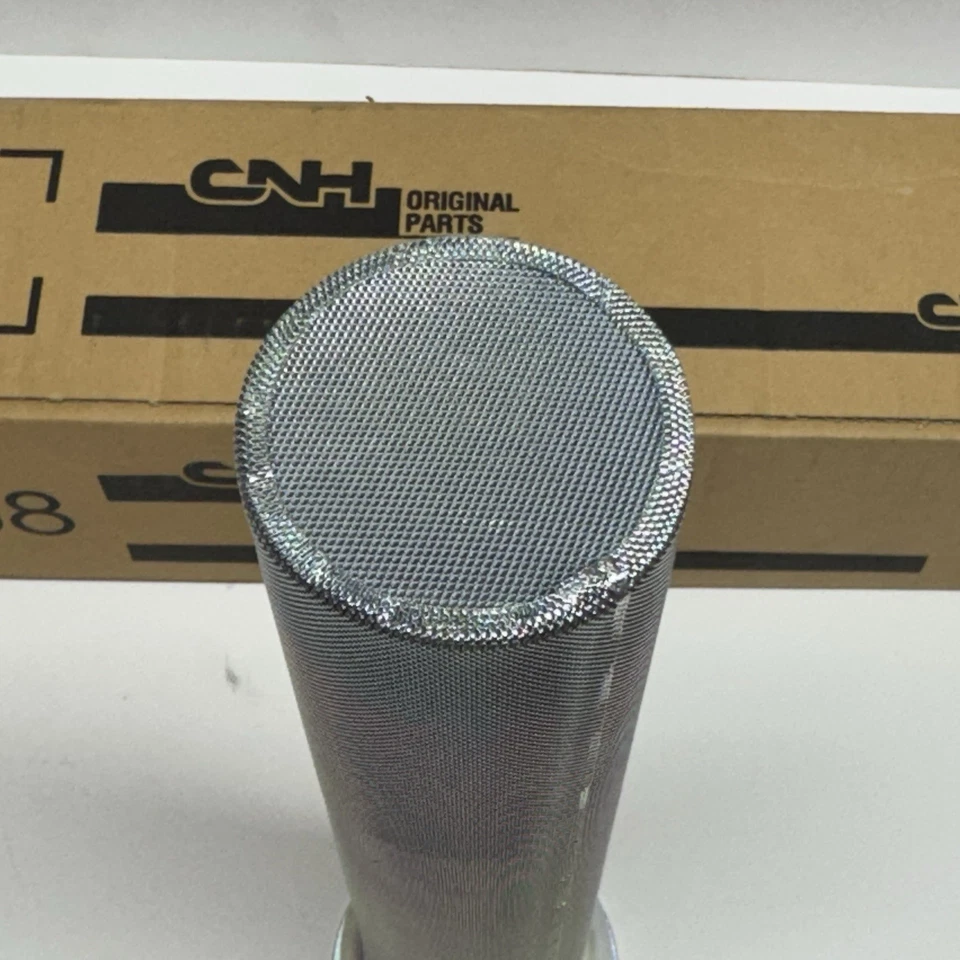 Case 79107317 FUEL FILTER **SALE** Free Shipping - Image 4 of 4