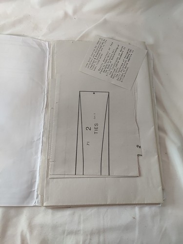 Eagle's View Leggings & Breechclout Sizes 30-39 Sewing Pattern PM71 - Bild 6 von 7