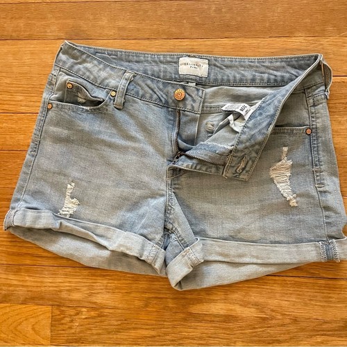 Celebrity Pink women's distressed denim jean shorts size 7/28 b17 - Picture 4 of 5