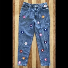 NEW URBAN RENEWAL RECYCLED LEVIS 550 LADIES BLUE DENIM JEANS FLOWER POWER 16 NWT