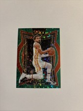 2024-25 Panini Select Concourse Trae Young #63 Green Disco Prizm /5, ATL Hawks