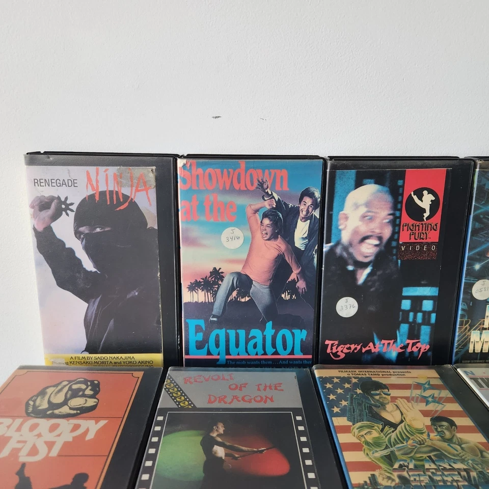 Lot of 20 Rare Vintage Martial Arts VHS Movies – Ninja - Kung Fu 80s Ex-Rental Foto 2 de 4