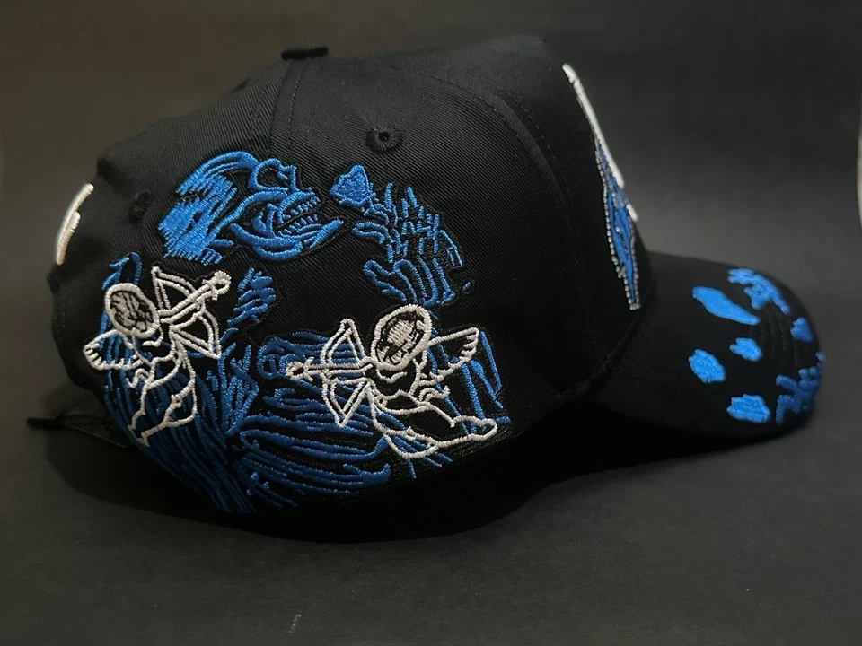 Dandy Hats X Junior H Angel Azul Gorras Bélicas, Gorra SnapBack Foto 4 de 4