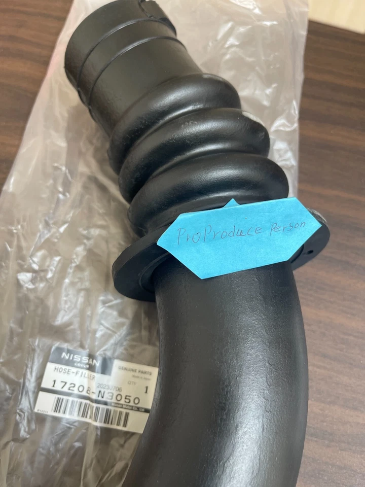 Nissan Genuine 1970-1974 Datsun 240Z Fuel Filler Hose Tube Pipe Japan New Foto 4 de 4