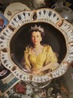 Queen Elizabeth II plate - heirloom porcelain, Wm. Dargie jewel plate — photo 1