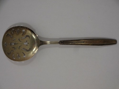 Unmarked Silverplate Pierced Casserole Spoon 9 1/2" - Picture 3 of 3