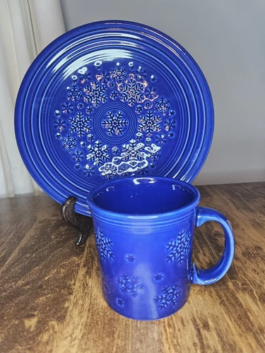 FIESTA CHRISTMAS TWILIGHT EMBOSSED SNOWFLAKE LUNCHEON PLATE COFFEE MUG RARE NEW