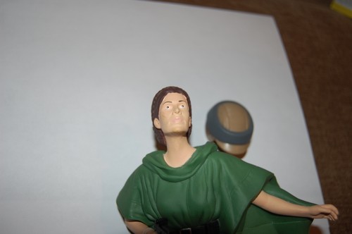 Princess Leia Endor-8" Applause-Star Wars-Just Under 1/6th Scale - Picture 2 of 5