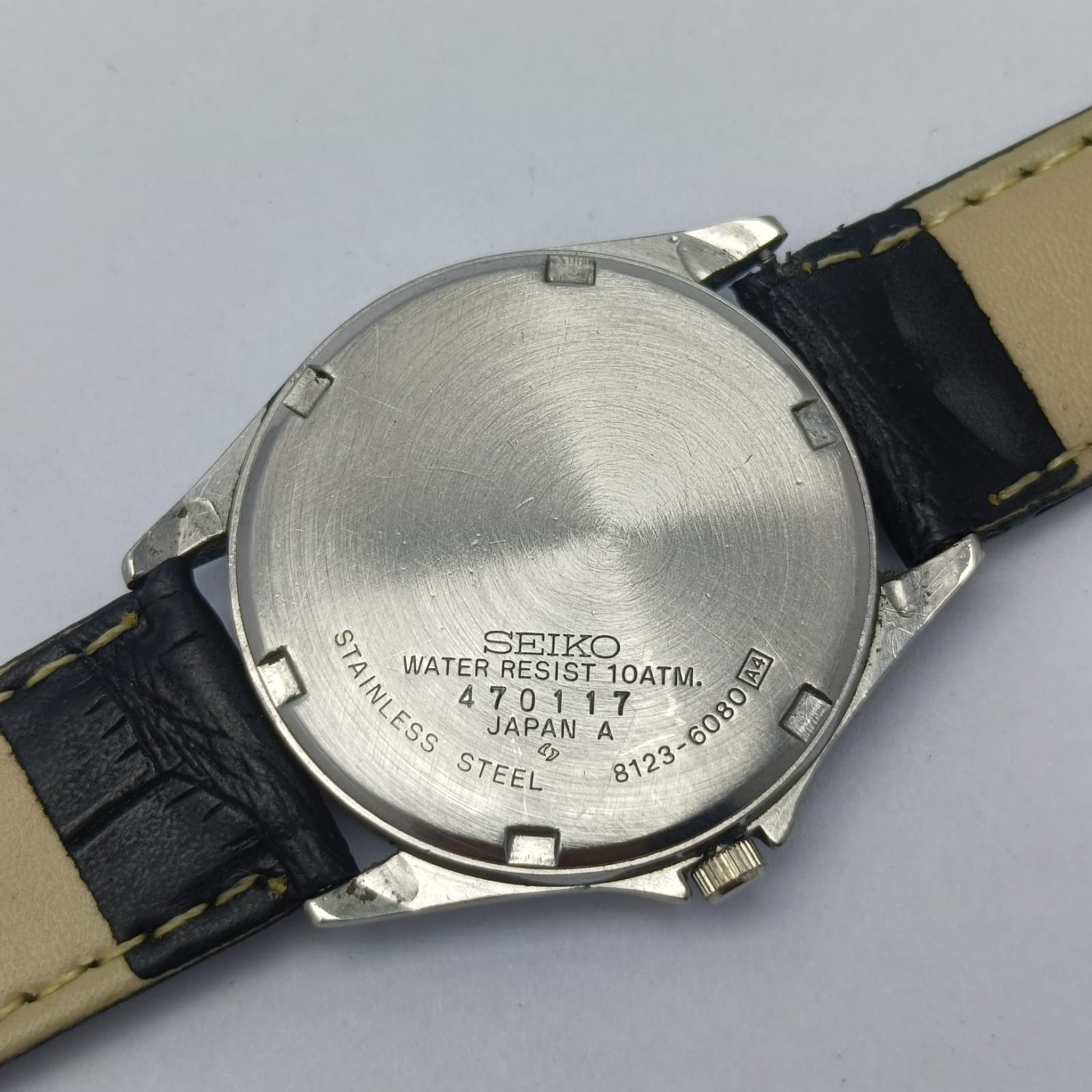 Seiko SQ 100 Quartz 8123-6080 Day/Date Black Dial Vintage Men’s Watch image 7