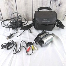  FOR PARTS Sony Handycam DCR-HC28 W/Battery, OEM Case, Charger, AV Cable Bundle