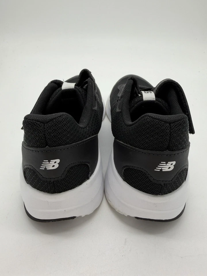 New Balance Negro #PT578BK Niños Talla 3 Foto 3 de 4