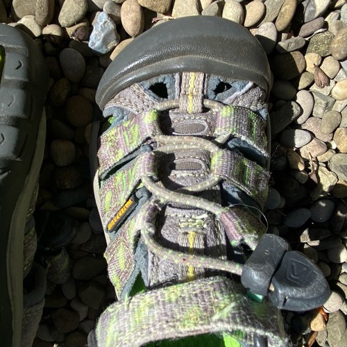 Keen Toddler Boy Newport H2 Sandals Size 9 - Picture 9 of 9