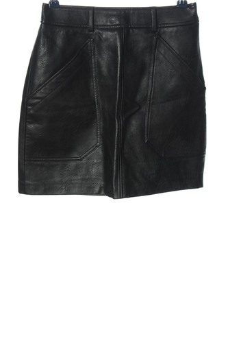 La Minijupe Faux Cuir | Twik | Minijupes Et Jupes Courtes Pour Fem | Simons