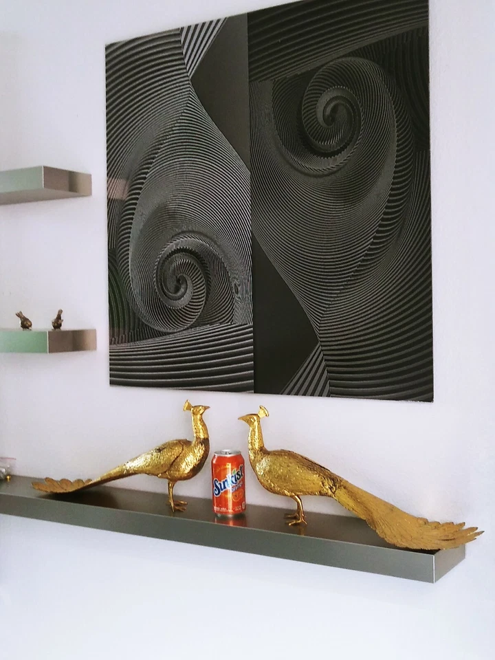 PAR DE DECANTADORES ENORMES ANTIGUOS DORADOS DE PLATA ESTERLINA PAVO REAL PÁJAROS  Foto 2 de 4