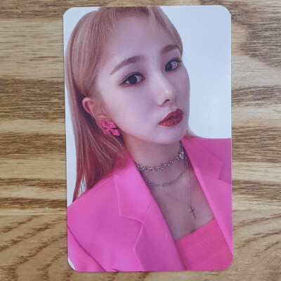 Mia Official Photocard Everglow 2nd Mini [-77.82X-78.29] Genuine