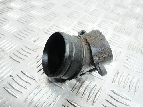 Volkswagen PASSAT B6 2006 Diesel Ansaugrohr Ansaugschlauch Turbolader UST63340