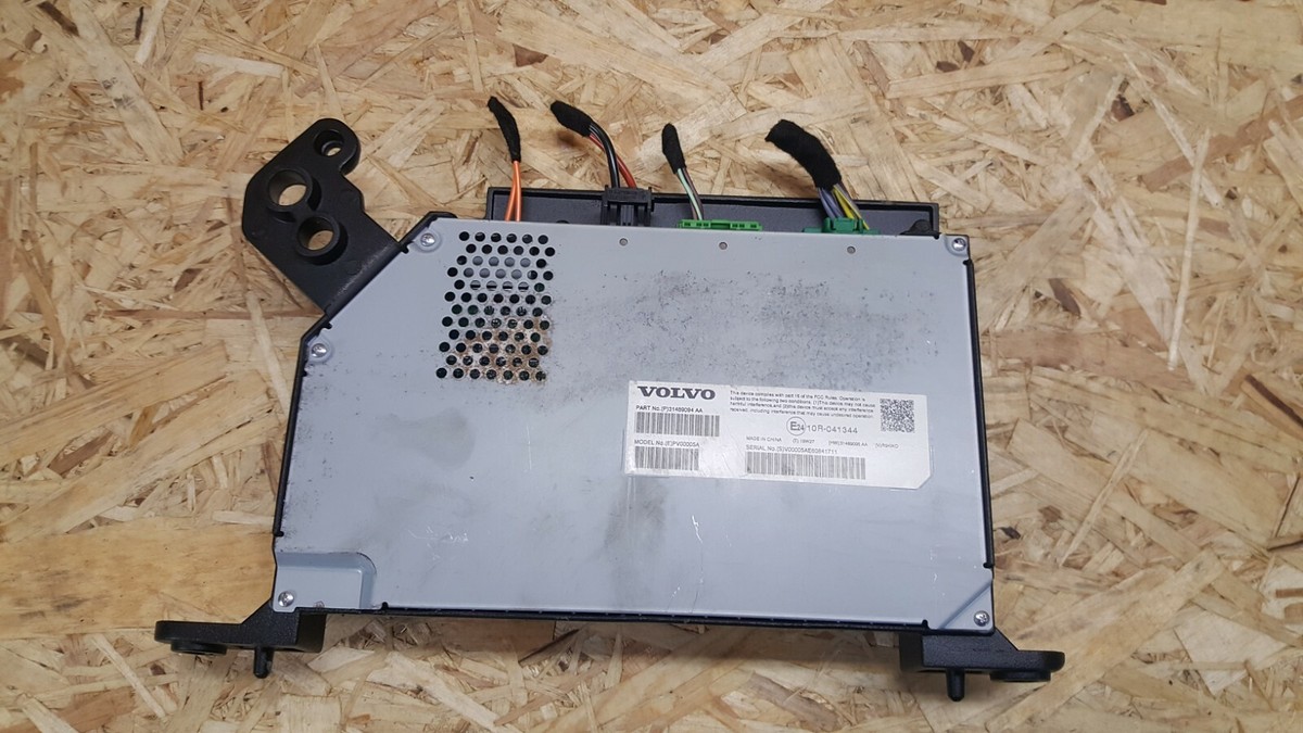 GENUINE VOLVO XC90 S90 V90 2015-2020 RADIO SOUND AMPLIFIER UNIT 