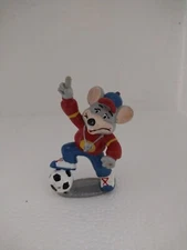 Vintage 1996 CHUCK E CHEESE SHOWBIZ PIZZA TIME Soccer Figure  