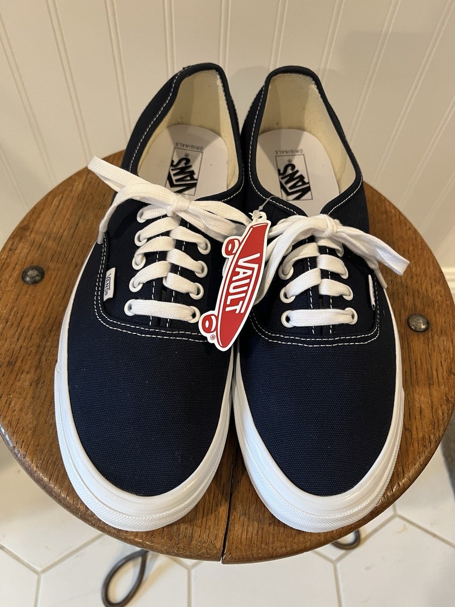VANS VAULT Authentic US9 ネイビー Vans Vault OG Authentic LX Sneaker - Navy | Feature